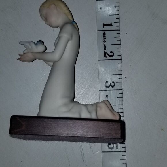 First Flight Cybis Girl With Blue Bird Kneeling 1963  by Patricia Eakins… - Picture 2 of 13